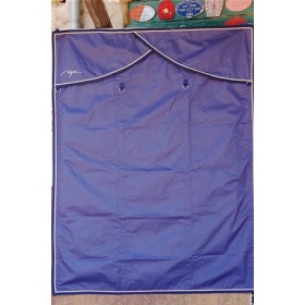 Dyon box curtain
